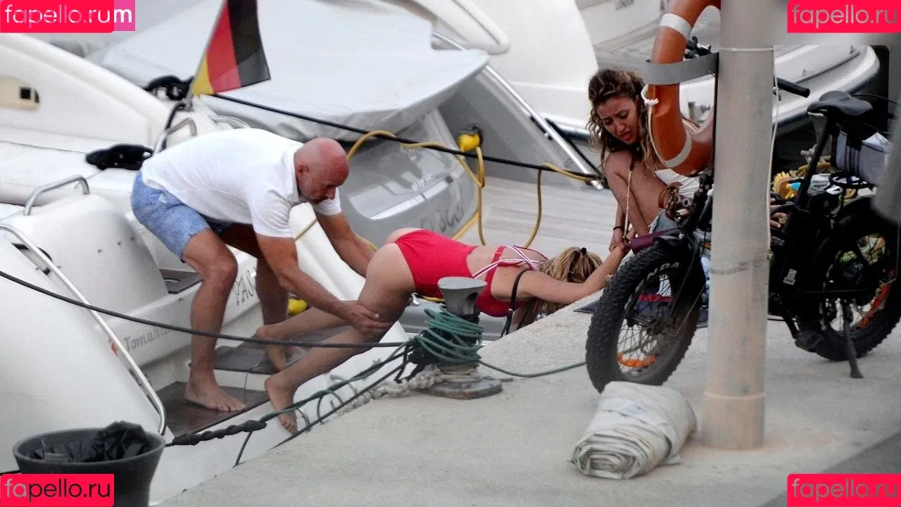 Evelyn Burdecki / evelyn_burdecki / evelynburdecki Onlyfans Photo Gallery 