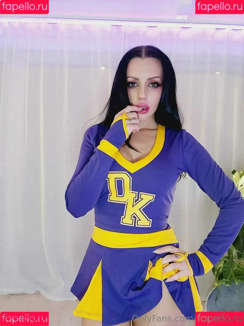 Lexi Belle / OMGitsLexi / omgitslexi_backup Onlyfans Photo Gallery 