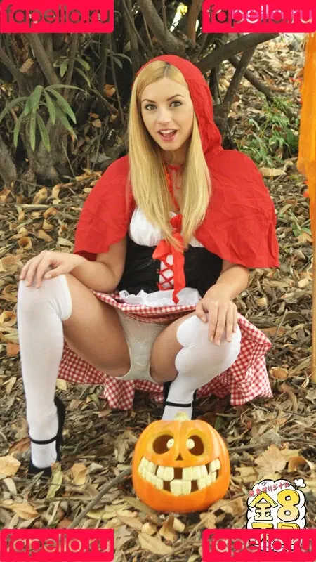 Lexi Belle / OMGitsLexi / omgitslexi_backup Onlyfans Photo Gallery 