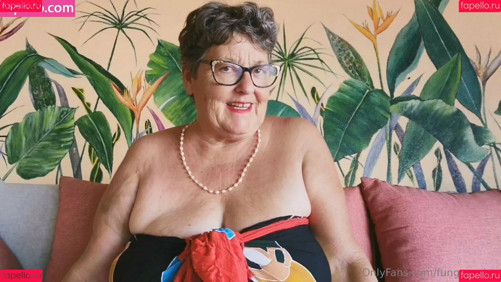 fungrannies / whathappenedtotomorrow Onlyfans Photo Gallery 