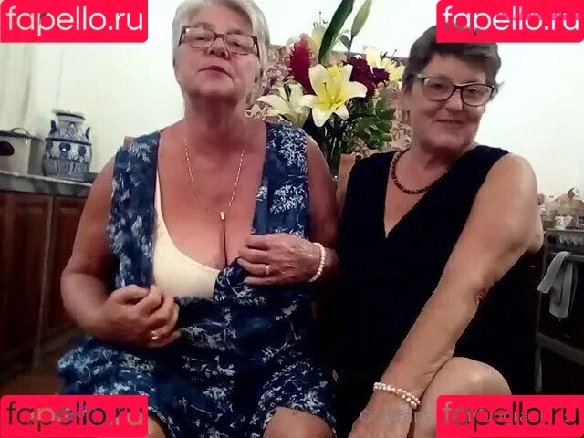 fungrannies / whathappenedtotomorrow Onlyfans Photo Gallery 
