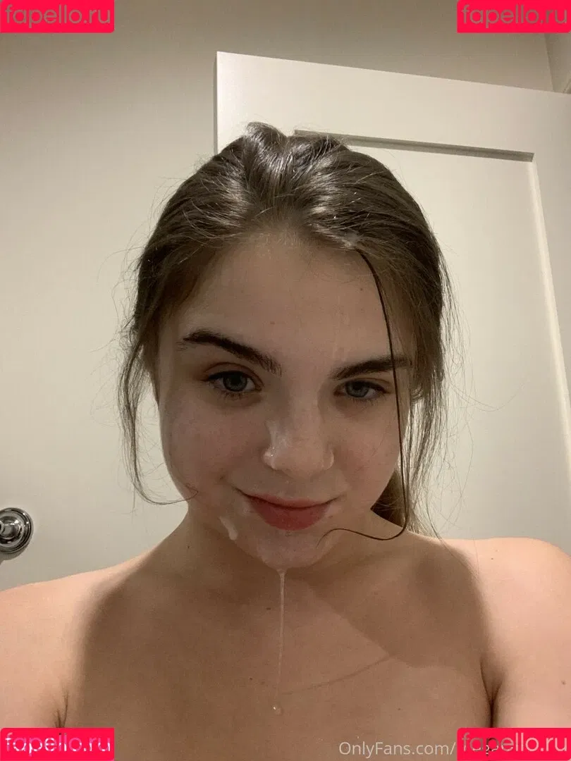 meganmarx / meganmarxxx / xmegamarx Onlyfans Photo Gallery 