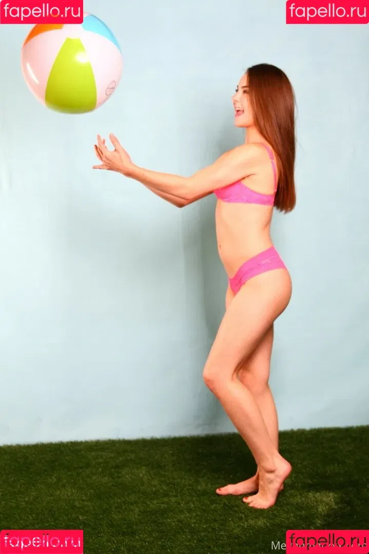 meganmarx / meganmarxxx / xmegamarx Onlyfans Photo Gallery 