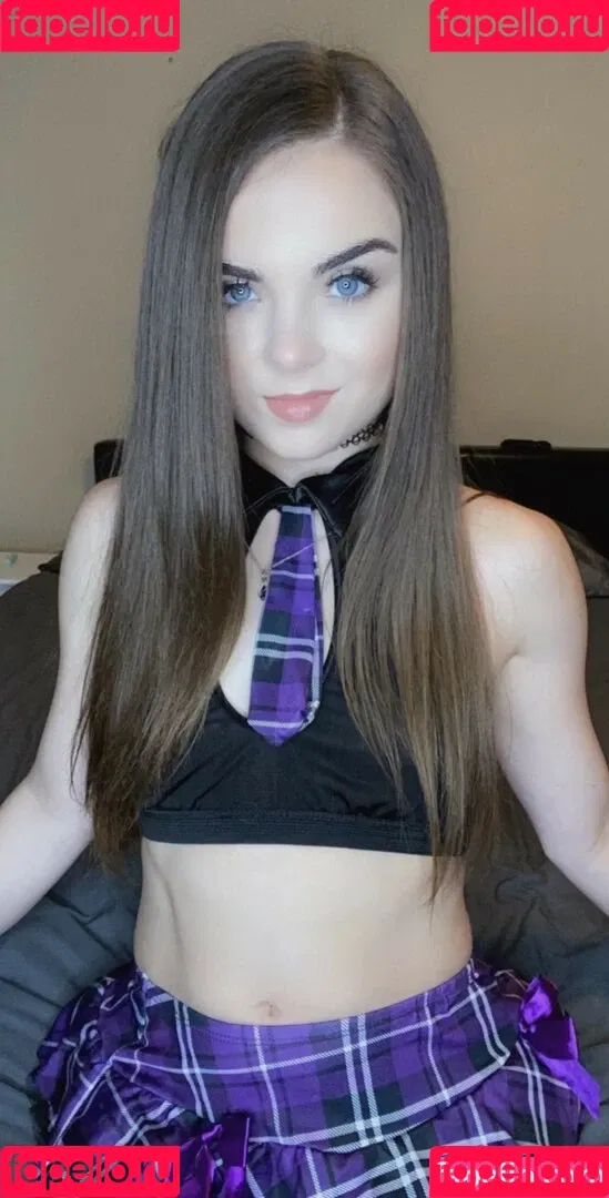 meganmarx / meganmarxxx / xmegamarx Onlyfans Photo Gallery 