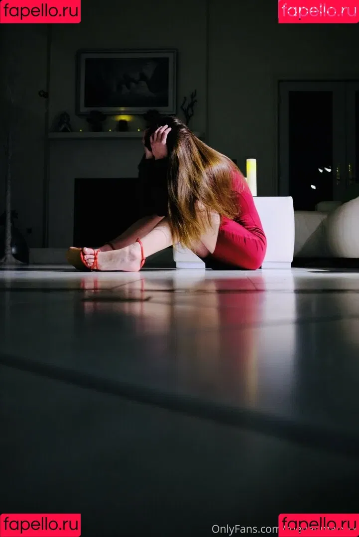 meganmarx / meganmarxxx / xmegamarx Onlyfans Photo Gallery 