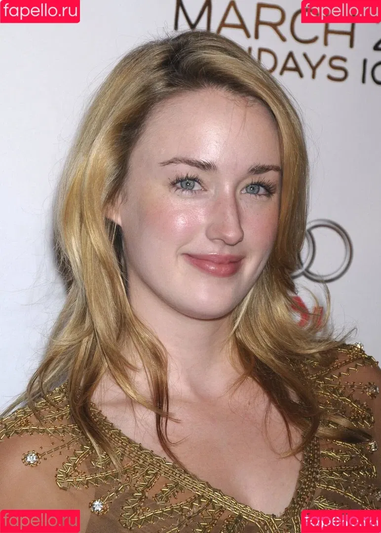Ashley Johnson / ashleyjohnson789709 / ashleythejohnson / thevulcansalute Onlyfans Photo Gallery 