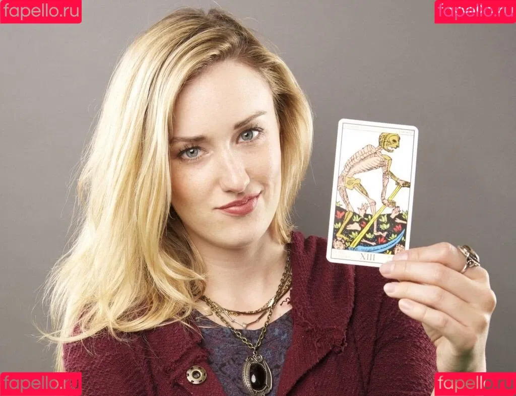 Ashley Johnson / ashleyjohnson789709 / ashleythejohnson / thevulcansalute Onlyfans Photo Gallery 