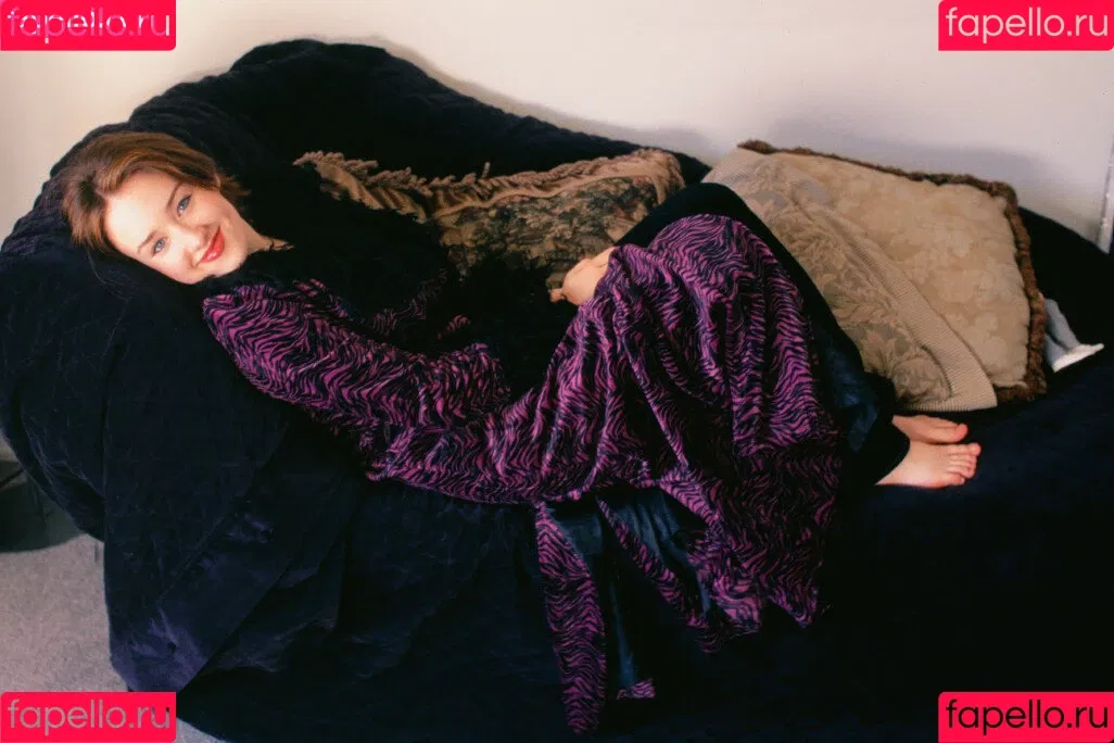 Ashley Johnson / ashleyjohnson789709 / ashleythejohnson / thevulcansalute Onlyfans Photo Gallery 