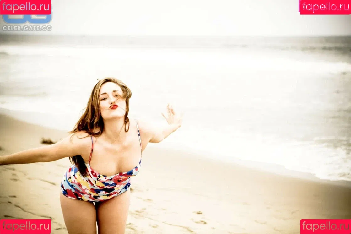 Ashley Johnson / ashleyjohnson789709 / ashleythejohnson / thevulcansalute Onlyfans Photo Gallery 