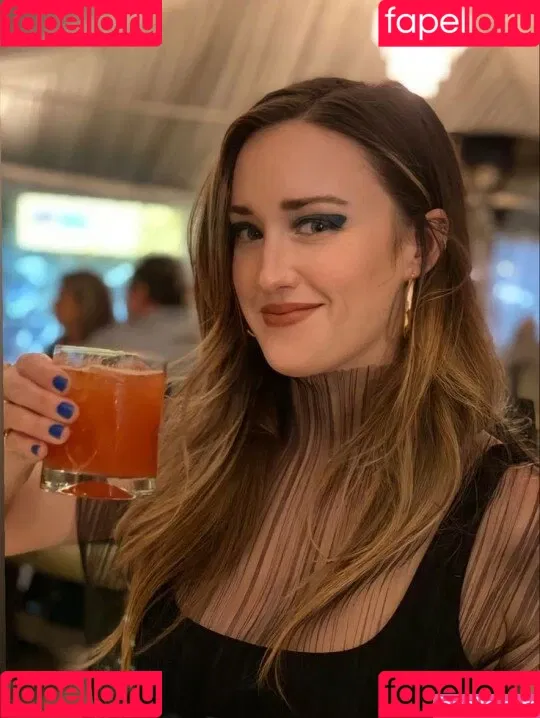 Ashley Johnson / ashleyjohnson789709 / ashleythejohnson / thevulcansalute Onlyfans Photo Gallery 