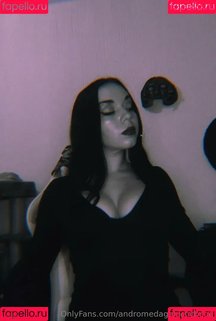 andromeda.galactea11 / andromedagalacticbabe Onlyfans Photo Gallery 