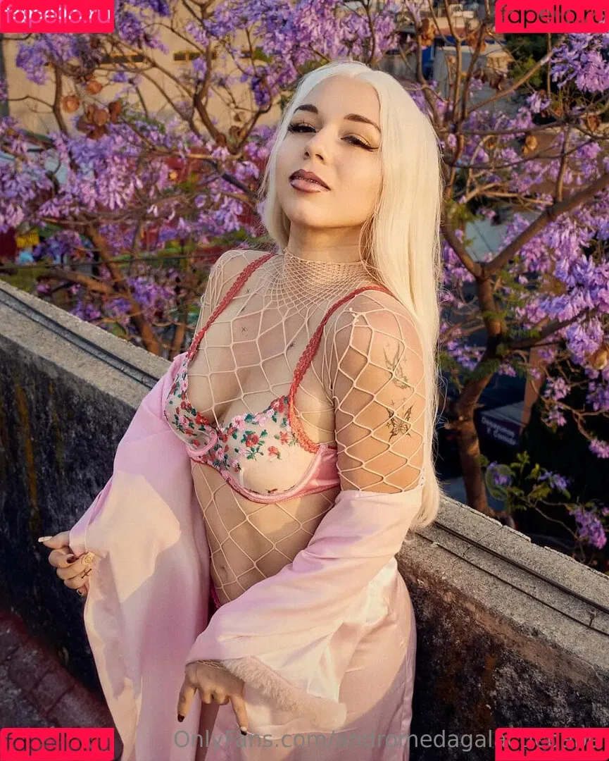 andromeda.galactea11 / andromedagalacticbabe Onlyfans Photo Gallery 