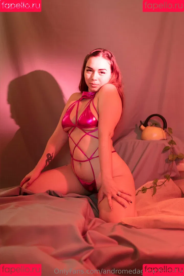 andromeda.galactea11 / andromedagalacticbabe Onlyfans Photo Gallery 
