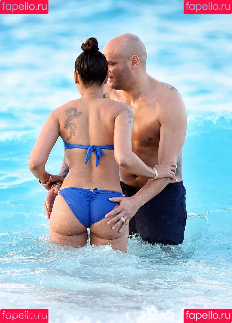 Melanie Brown / friskymellyb / officialmelb Onlyfans Photo Gallery 