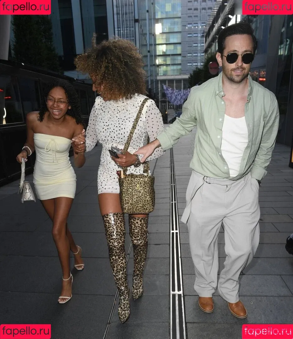 Melanie Brown / friskymellyb / officialmelb Onlyfans Photo Gallery 