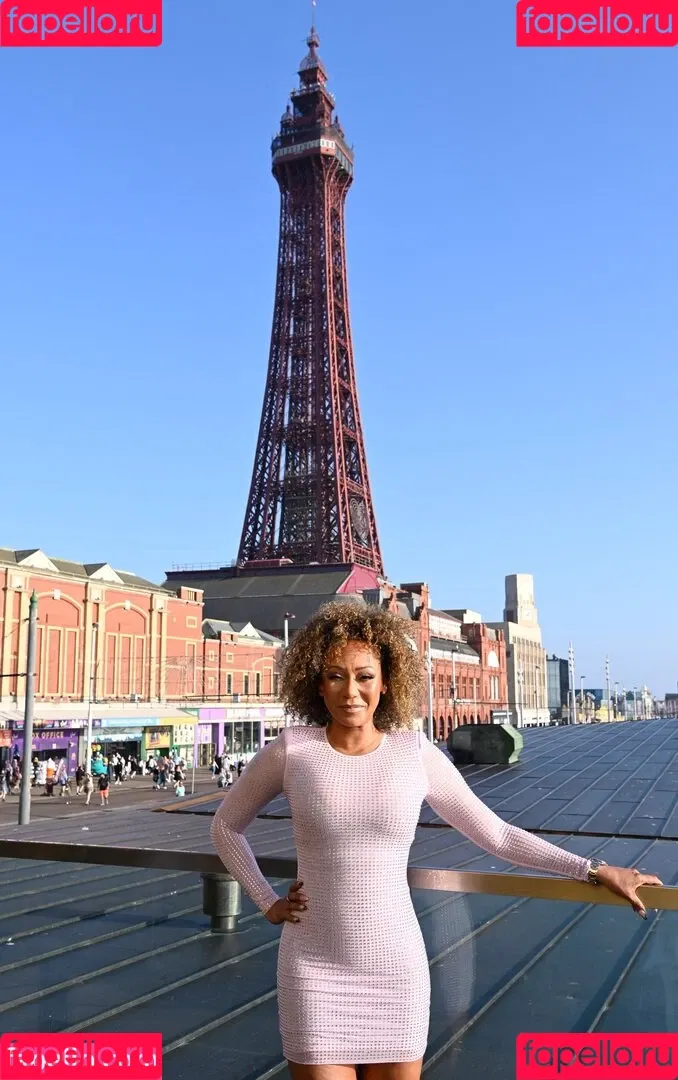 Melanie Brown / friskymellyb / officialmelb Onlyfans Photo Gallery 