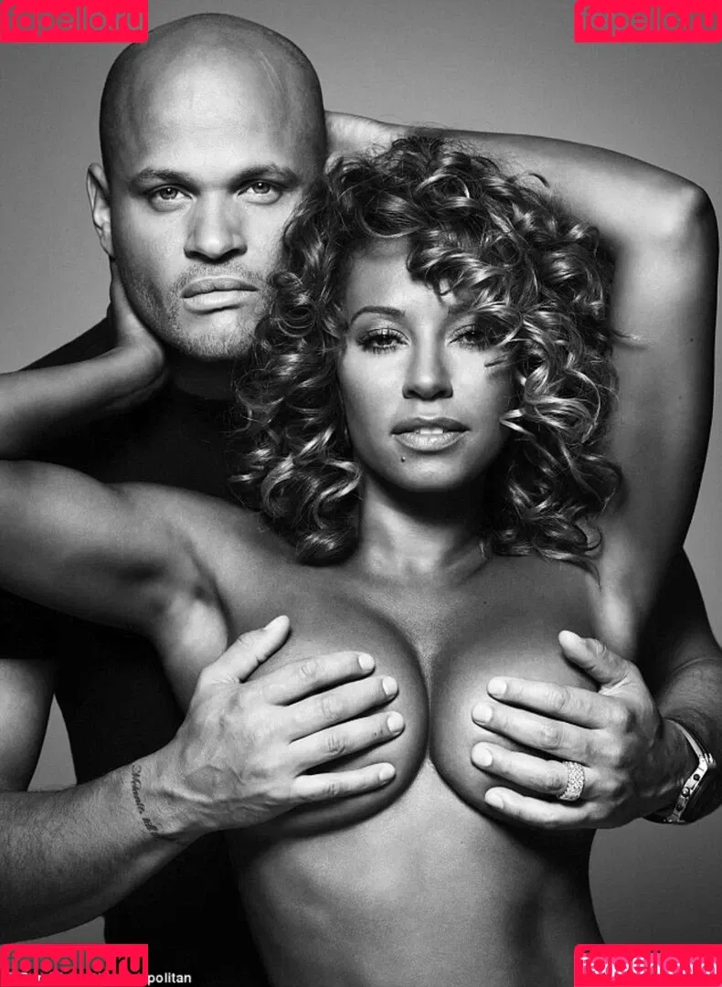 Melanie Brown / friskymellyb / officialmelb Onlyfans Photo Gallery 