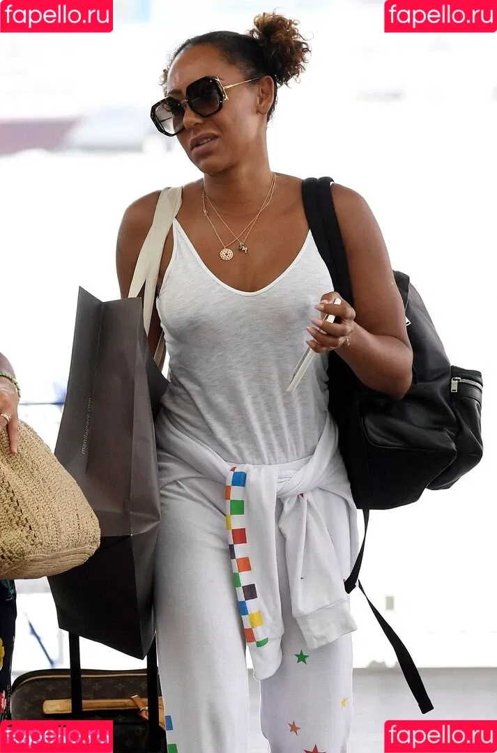 Melanie Brown / friskymellyb / officialmelb Onlyfans Photo Gallery 