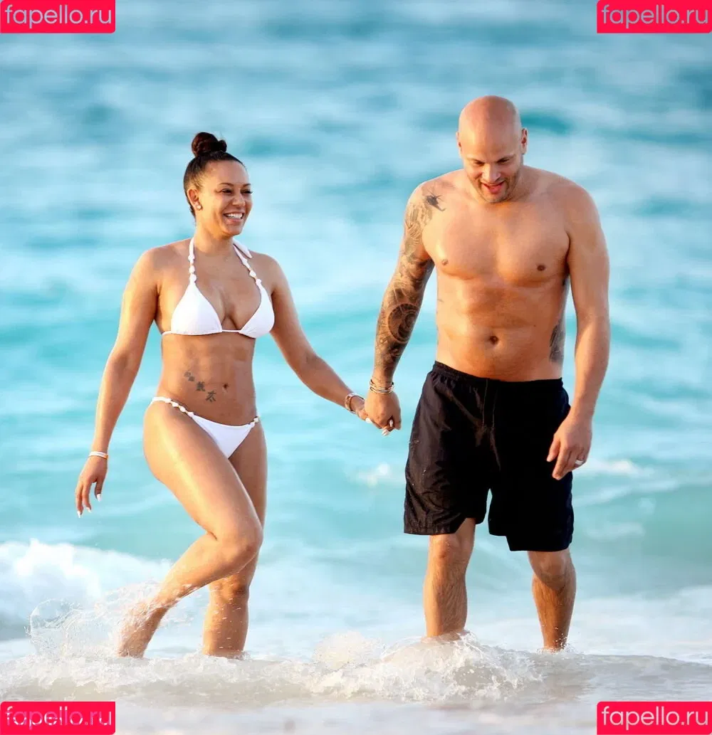 Melanie Brown / friskymellyb / officialmelb Onlyfans Photo Gallery 