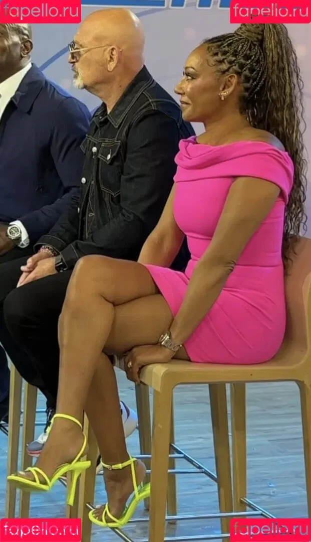 Melanie Brown / friskymellyb / officialmelb Onlyfans Photo Gallery 