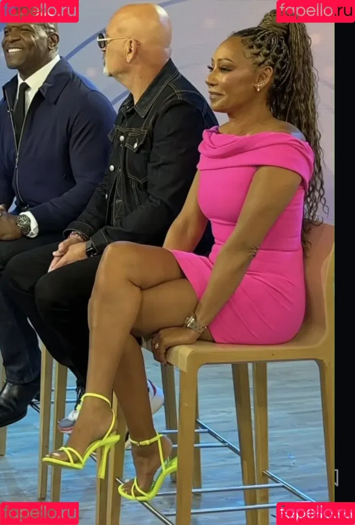 Melanie Brown / friskymellyb / officialmelb Onlyfans Photo Gallery 