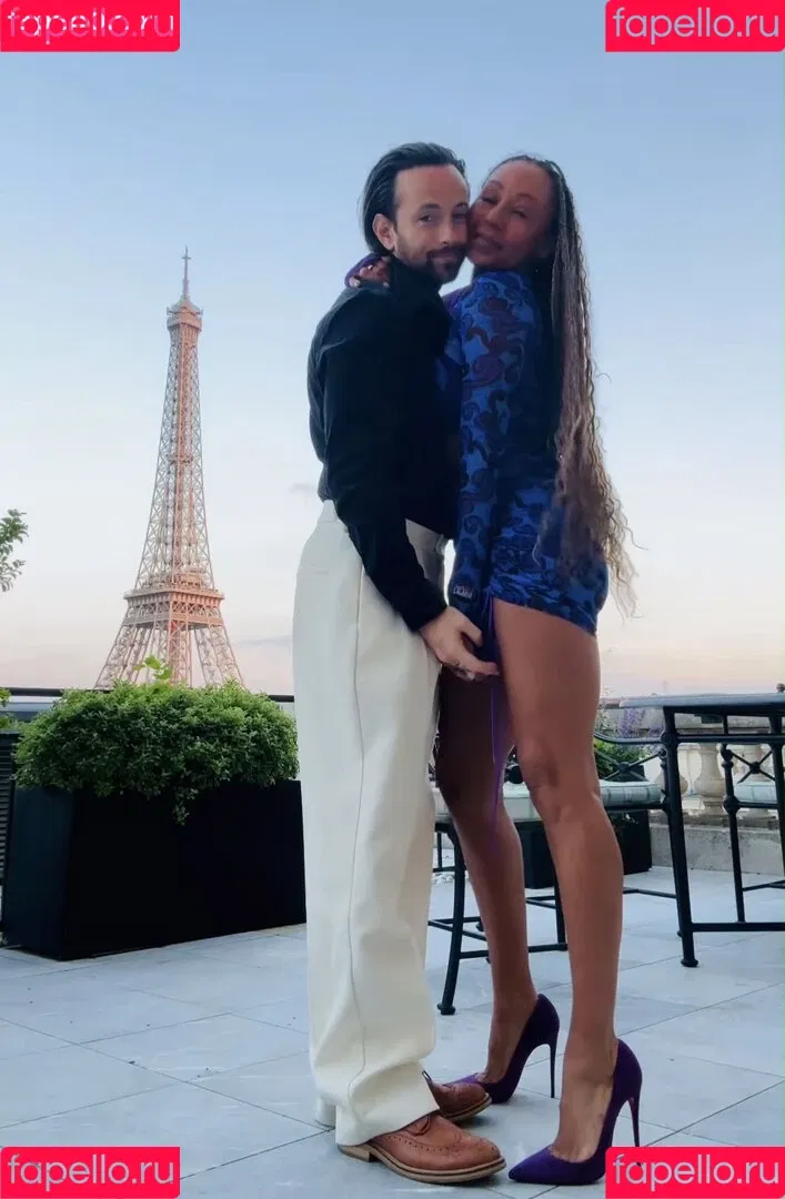 Melanie Brown / friskymellyb / officialmelb Onlyfans Photo Gallery 