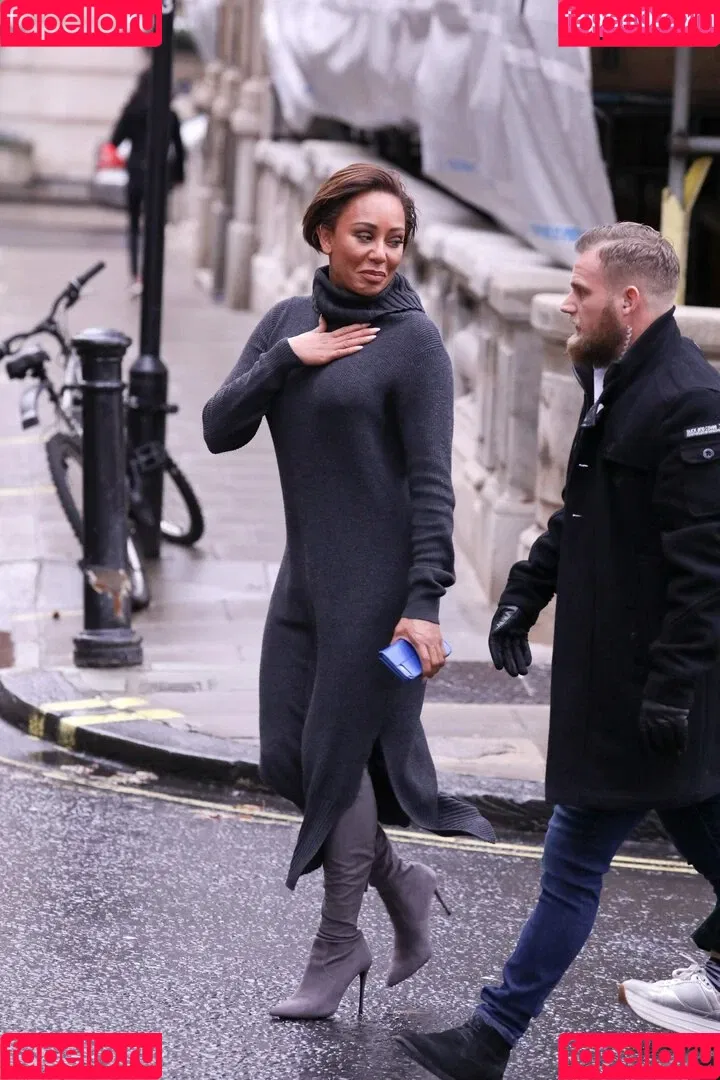 Melanie Brown / friskymellyb / officialmelb Onlyfans Photo Gallery 