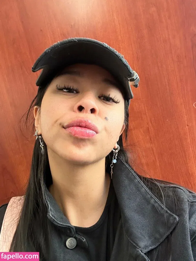 Jikatabi Onlyfans Photo Gallery 