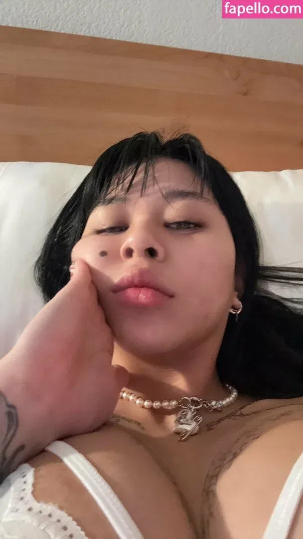 Jikatabi Onlyfans Photo Gallery 