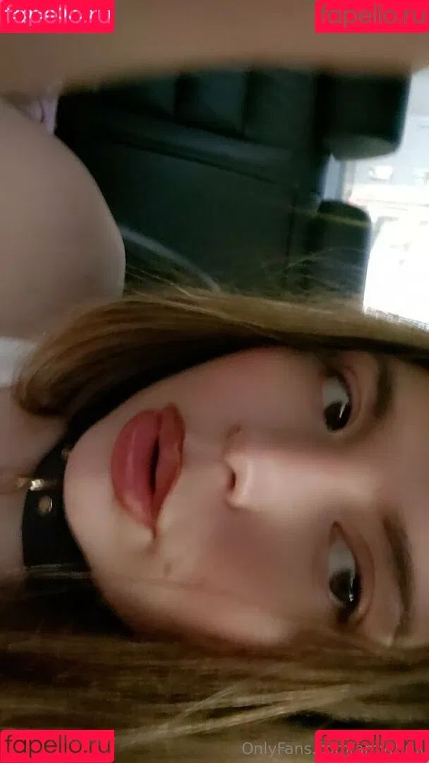 amythrill / dvlwearsdsgnr Onlyfans Photo Gallery 