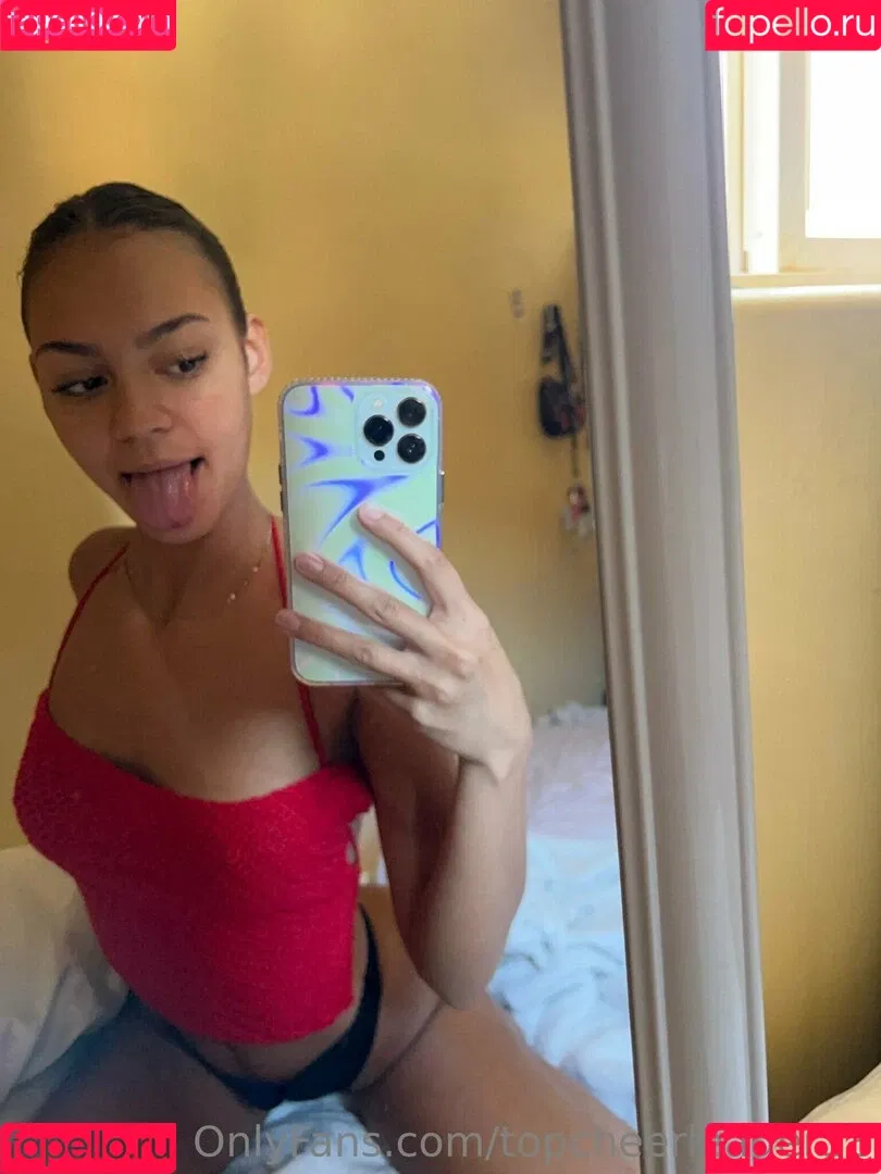 top_secret18 / topcheerleader18 Onlyfans Photo Gallery 