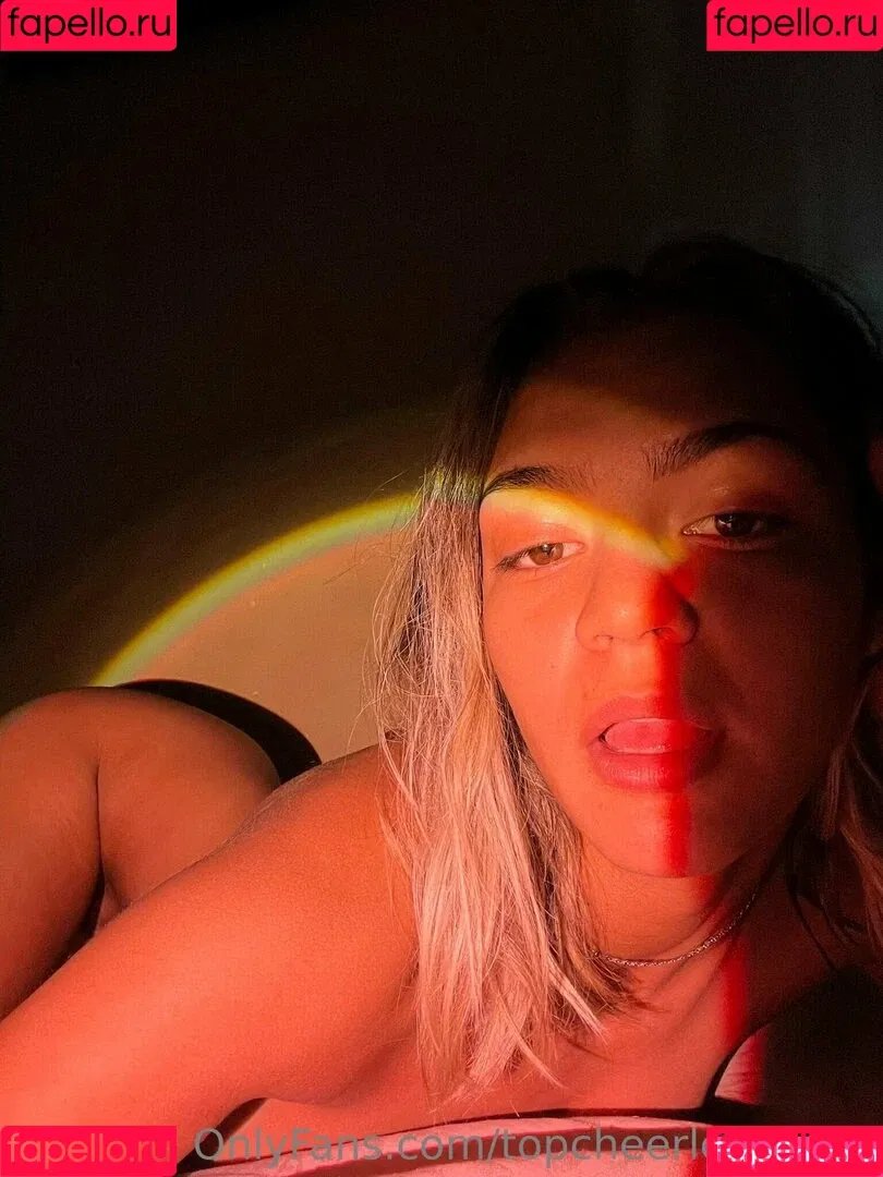 top_secret18 / topcheerleader18 Onlyfans Photo Gallery 