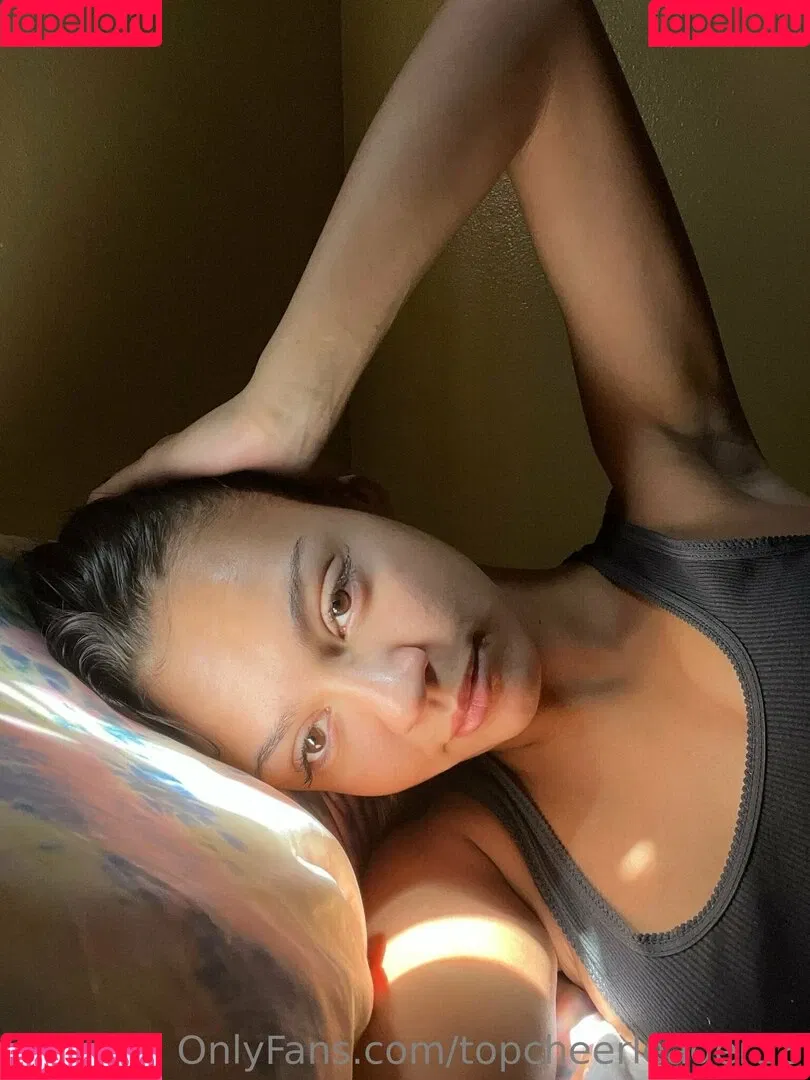 top_secret18 / topcheerleader18 Onlyfans Photo Gallery 