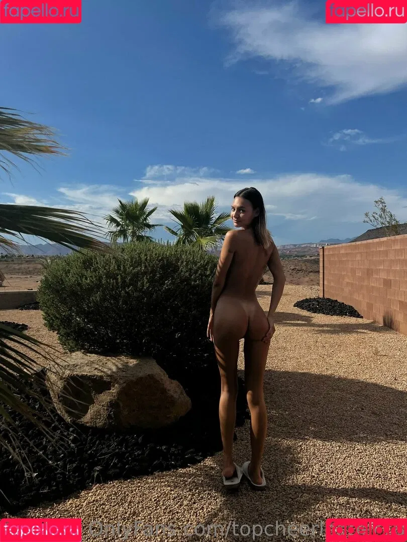 top_secret18 / topcheerleader18 Onlyfans Photo Gallery 