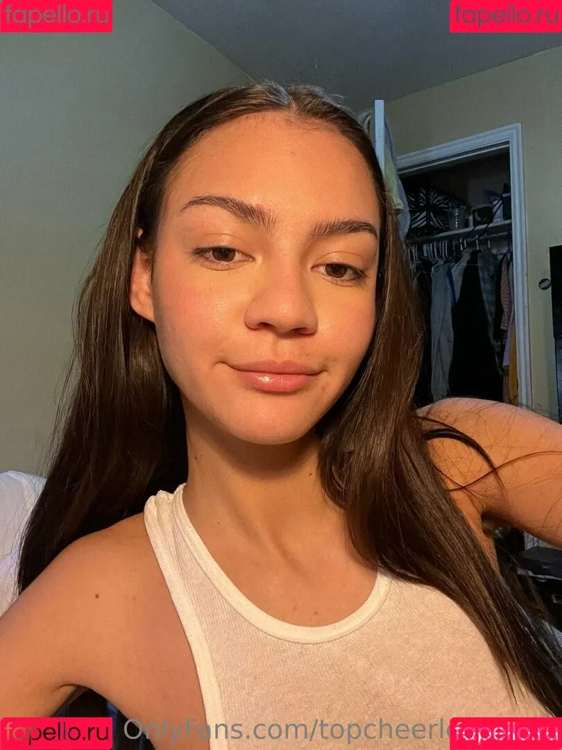 top_secret18 / topcheerleader18 Onlyfans Photo Gallery 