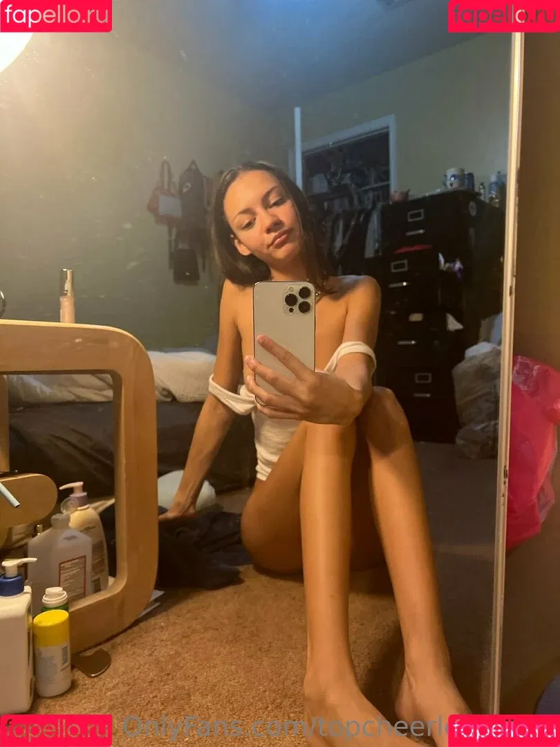 top_secret18 / topcheerleader18 Onlyfans Photo Gallery 