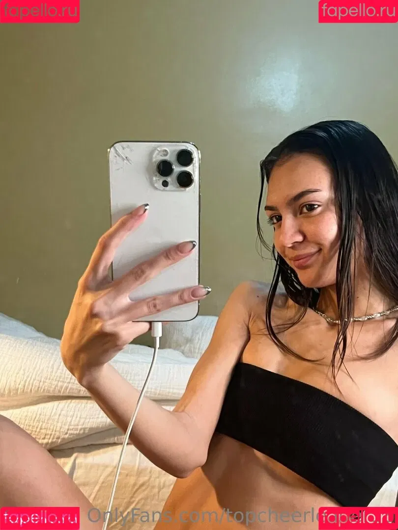 top_secret18 / topcheerleader18 Onlyfans Photo Gallery 