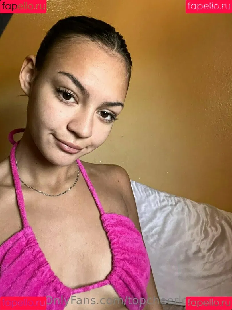 top_secret18 / topcheerleader18 Onlyfans Photo Gallery 