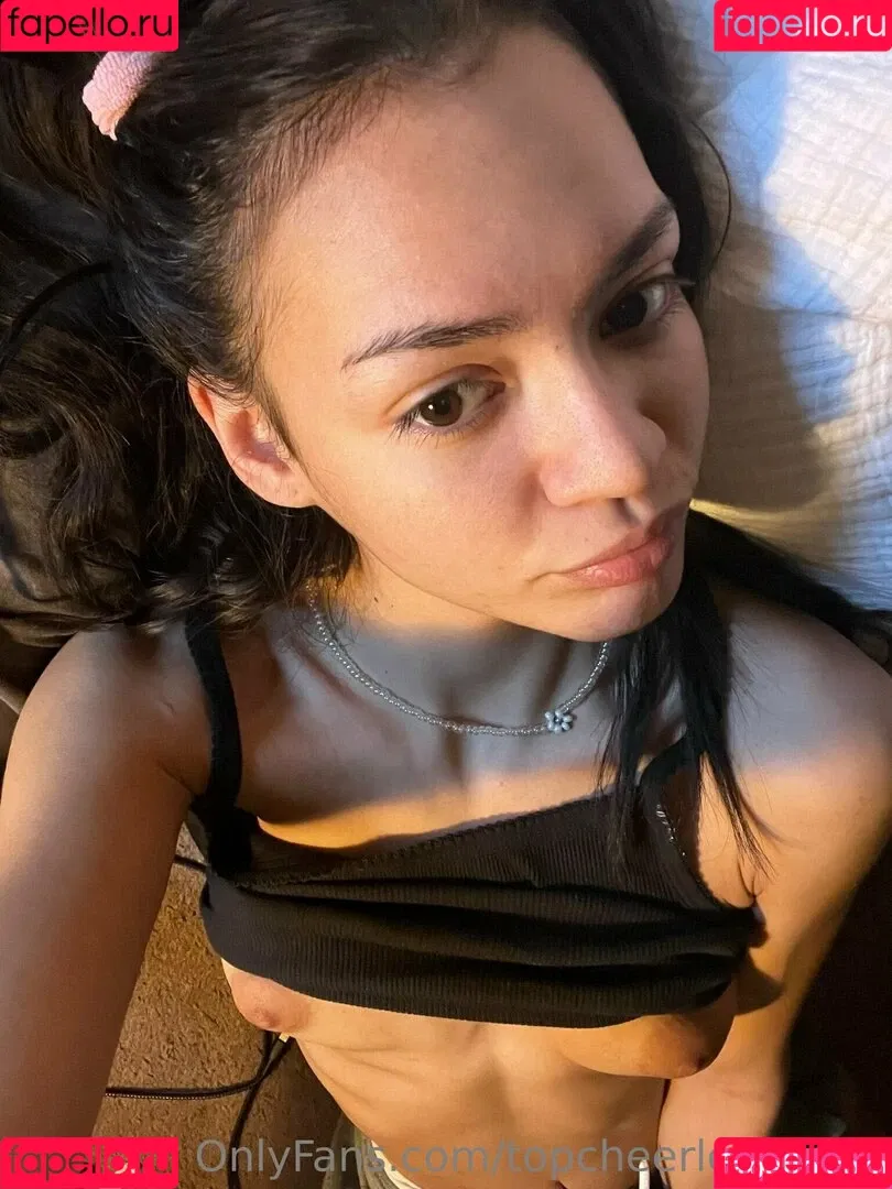 top_secret18 / topcheerleader18 Onlyfans Photo Gallery 