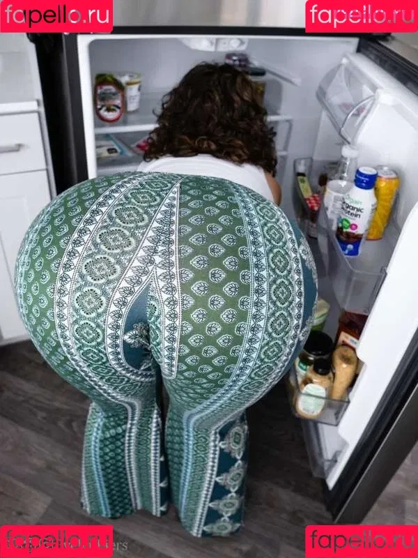 EvelynPiers / bettababe Onlyfans Photo Gallery 