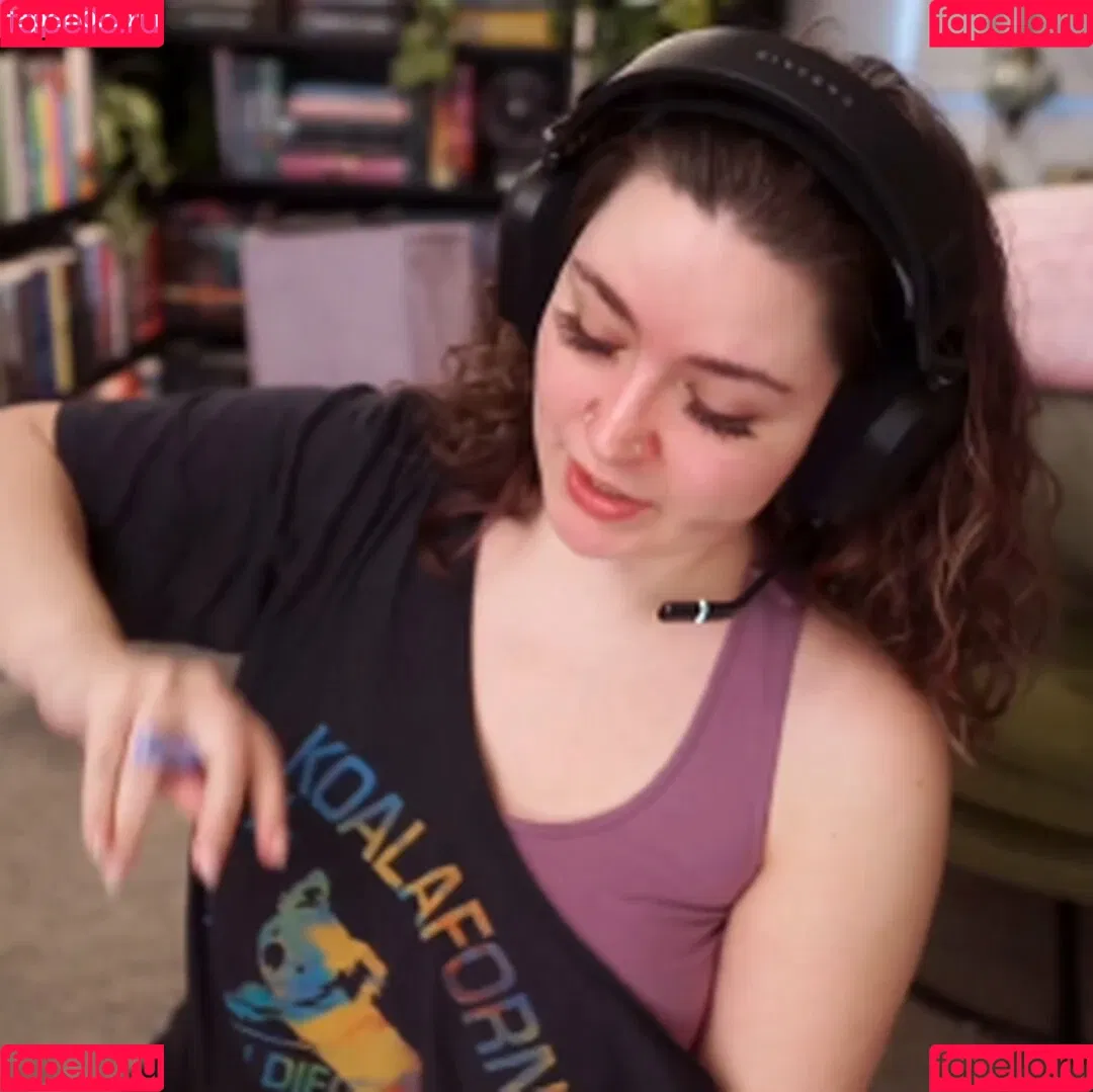 EvelynPiers / bettababe Onlyfans Photo Gallery 