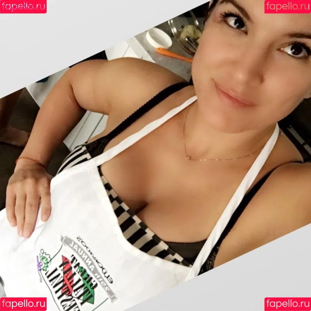 Gina Carano / ginacarano / ginajcarano Onlyfans Photo Gallery 