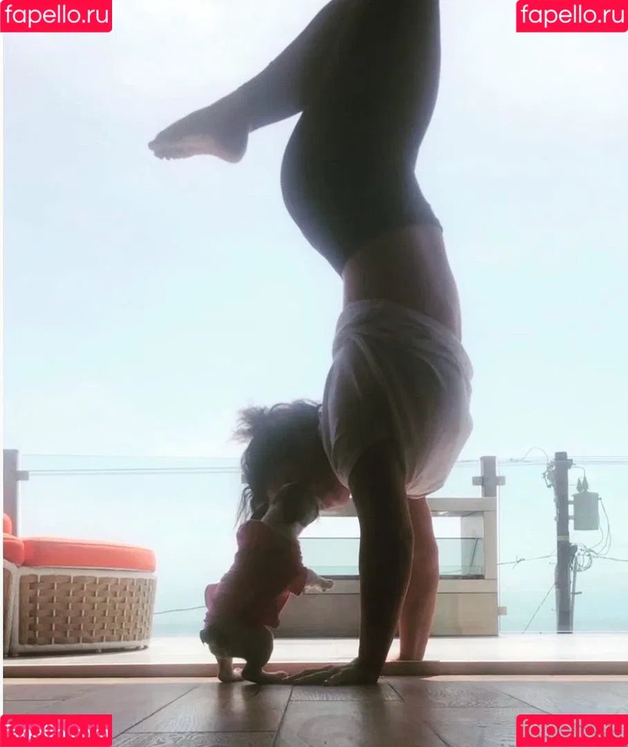 Gina Carano / ginacarano / ginajcarano Onlyfans Photo Gallery 