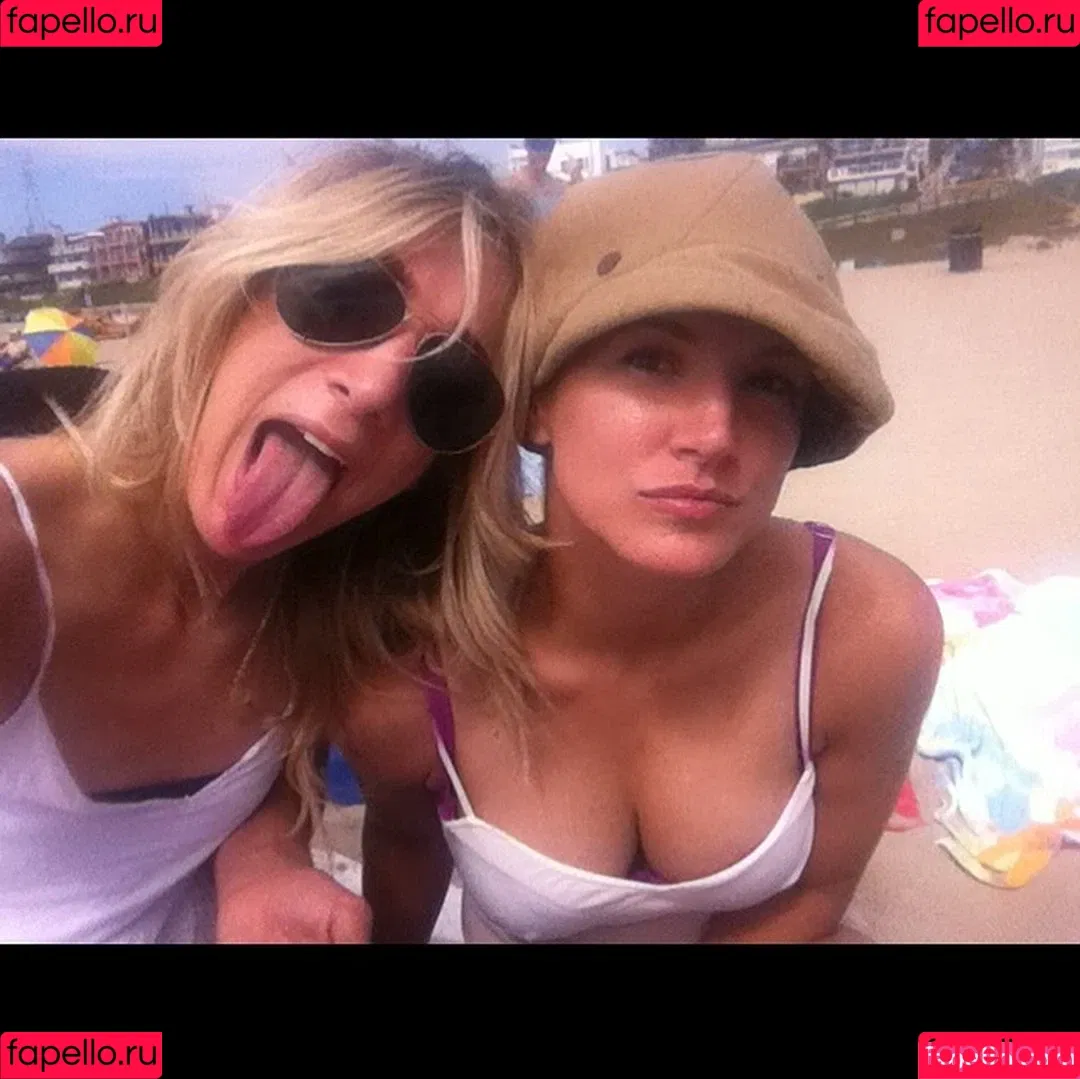 Gina Carano / ginacarano / ginajcarano Onlyfans Photo Gallery 