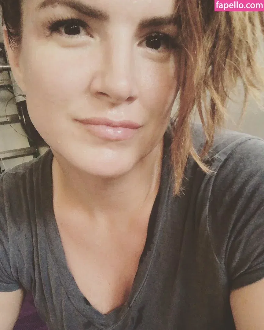Gina Carano / ginacarano / ginajcarano Onlyfans Photo Gallery 