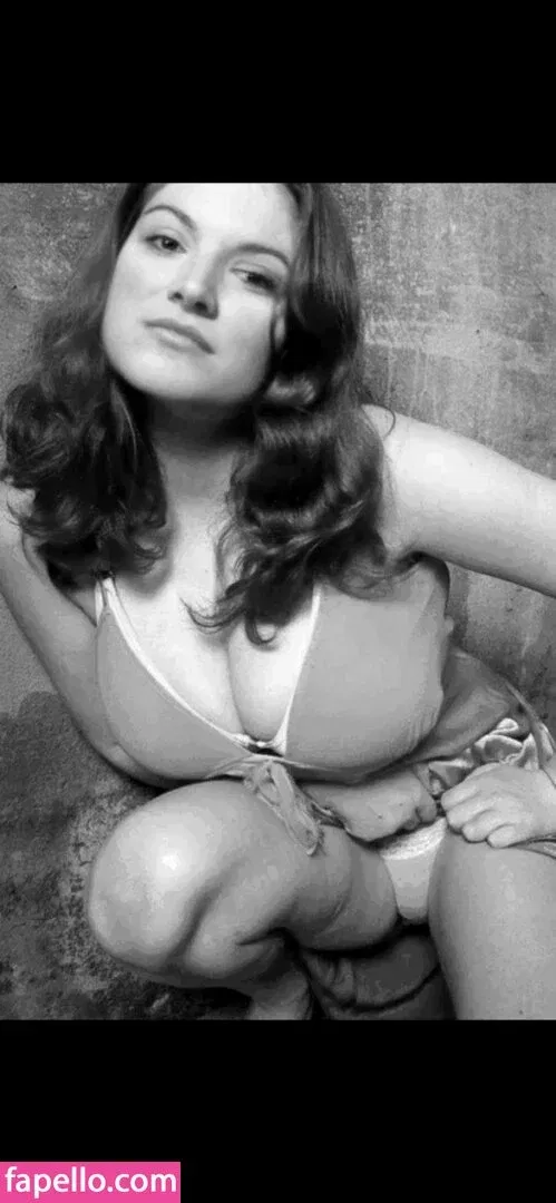 Gina Carano / ginacarano / ginajcarano Onlyfans Photo Gallery 