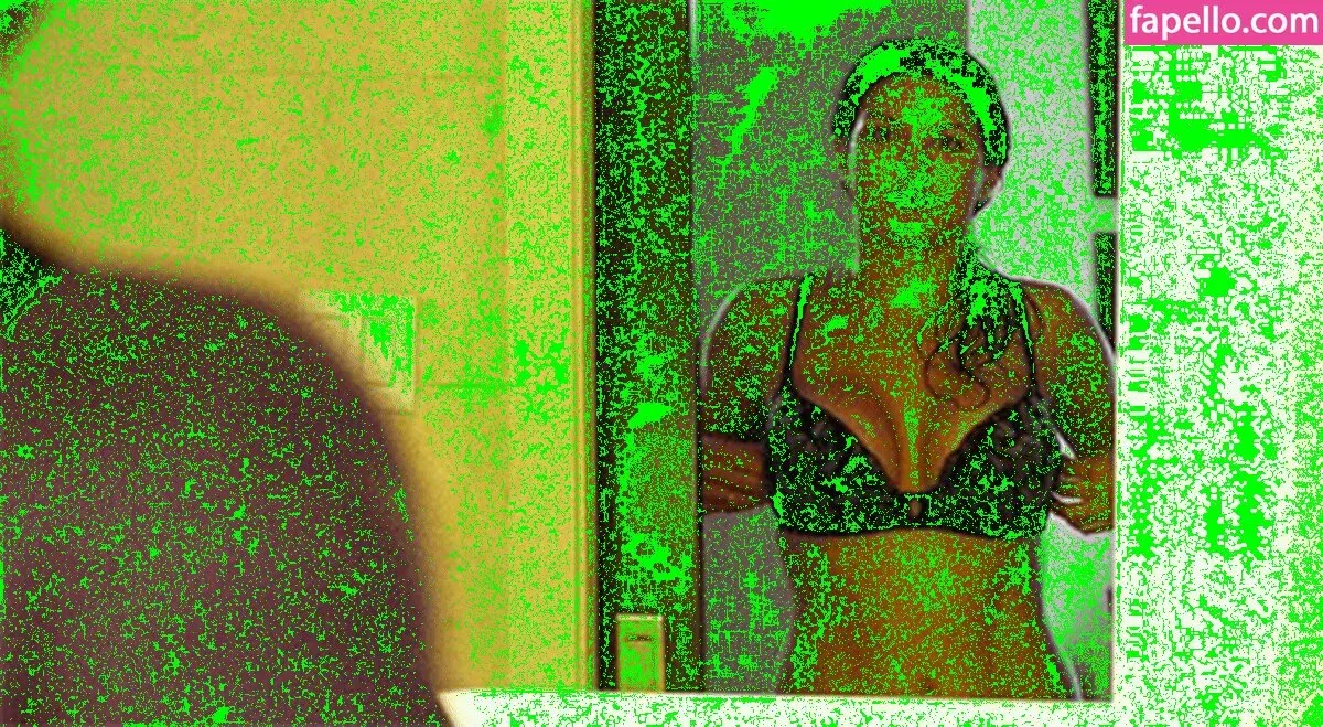 Gina Carano / ginacarano / ginajcarano Onlyfans Photo Gallery 