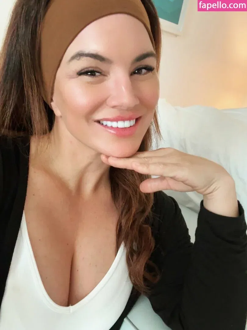 Gina Carano / ginacarano / ginajcarano Onlyfans Photo Gallery 