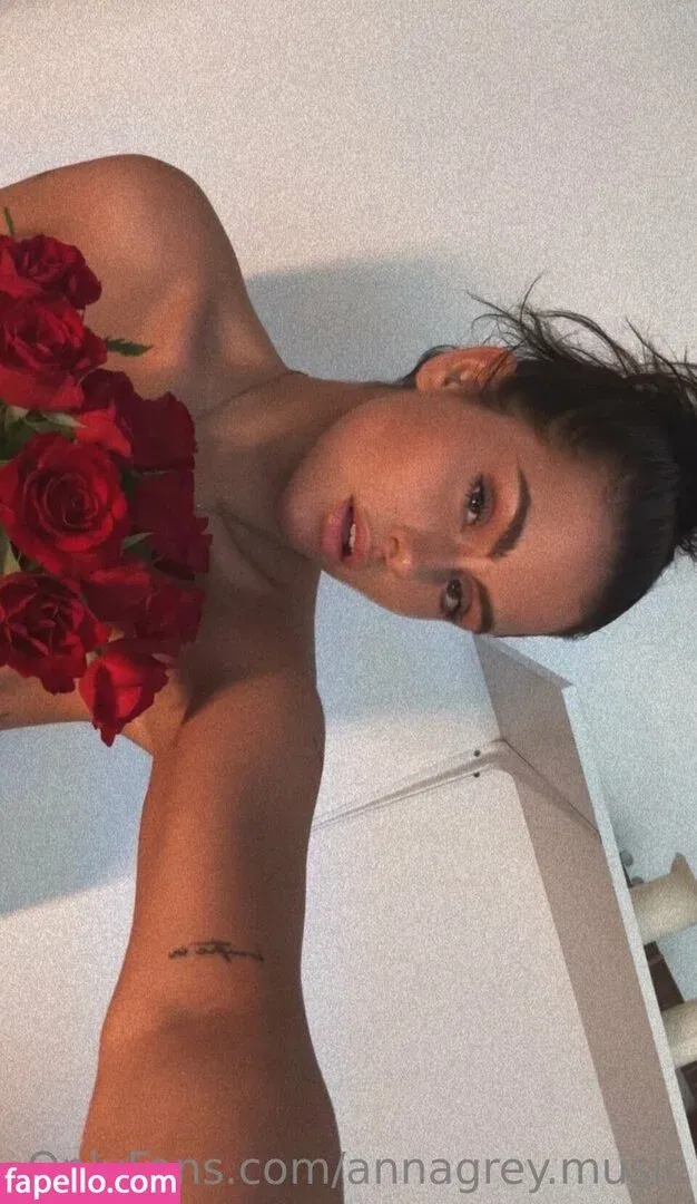 annagrey.music Onlyfans Photo Gallery 