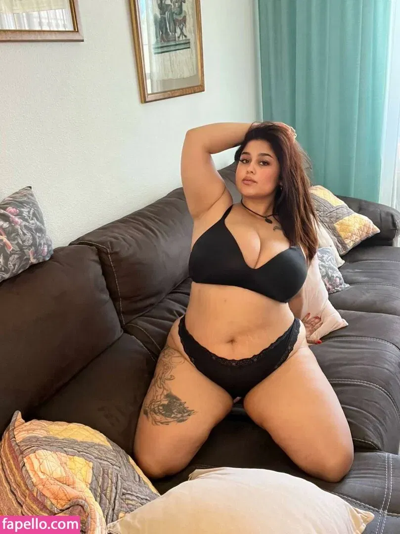 cassandracavallieri / senioritagryn Onlyfans Photo Gallery 